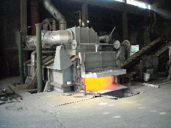 Forno della raffineria di alluminio